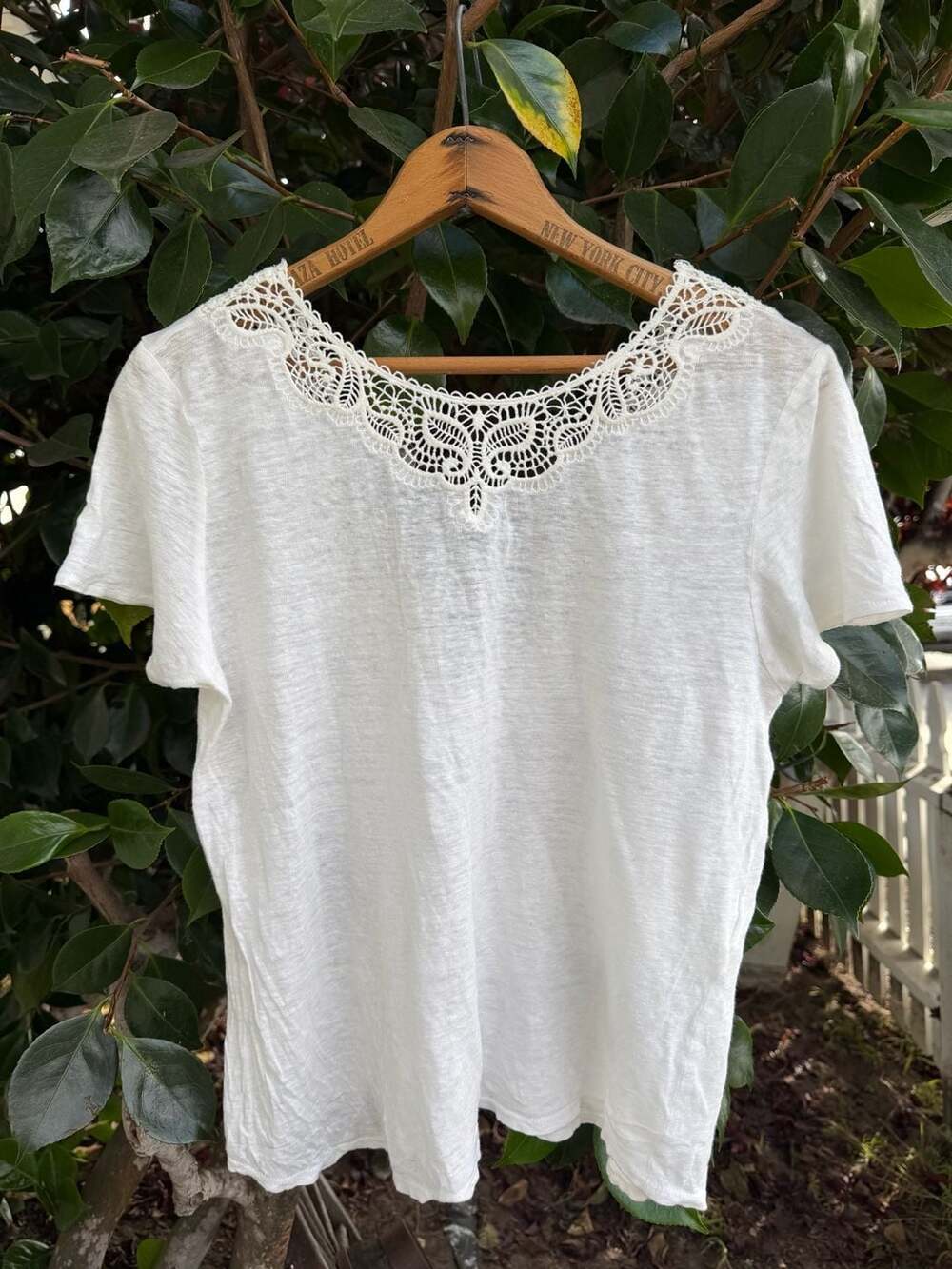 Sézane Mina Linen Crochet Neckline Short Sleeve T-Shirt - Picture 2 of 7